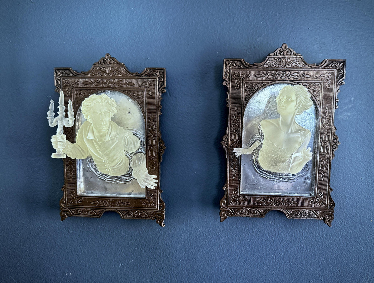 Spooky Glow-in-the-Dark "Ghost in the Mirror" Plaque