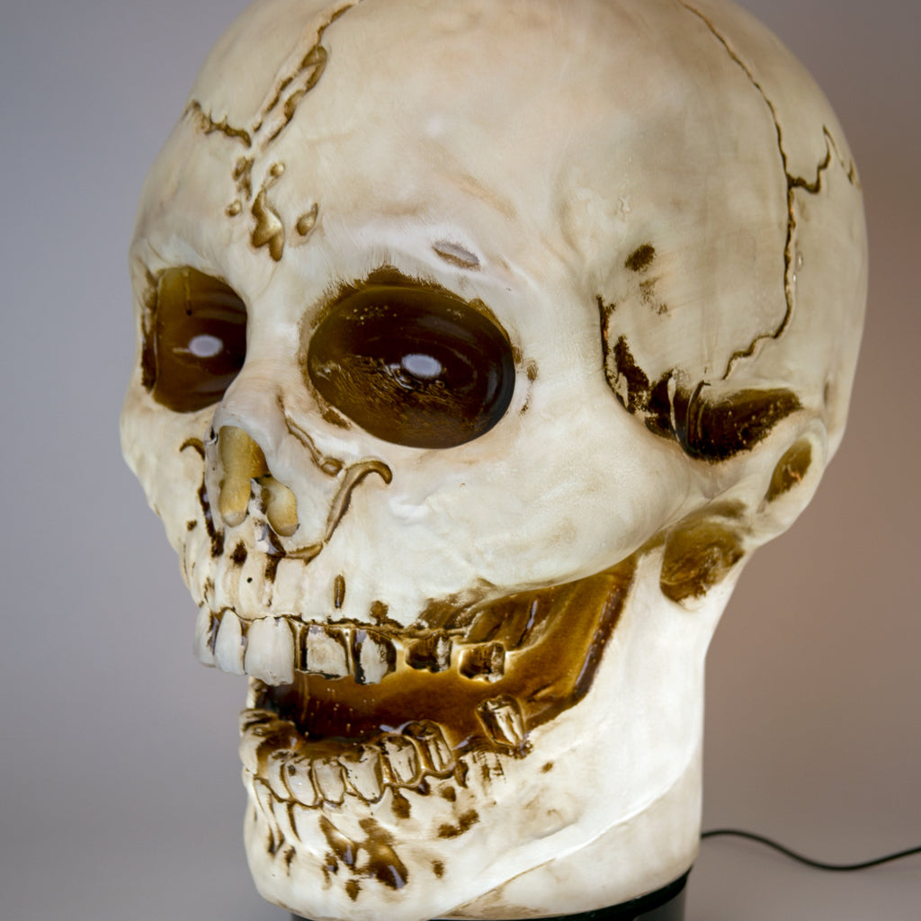 Spooky 20" Giant Skull Animatronic Lamp Prop