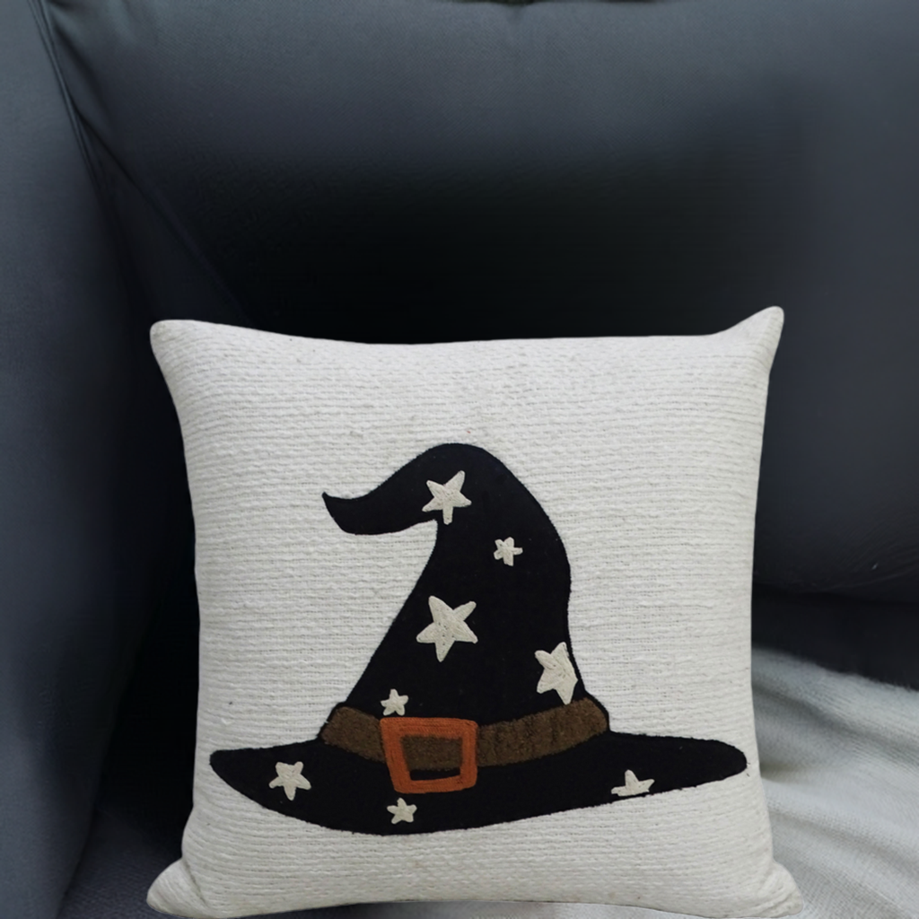 Vibhsa Halloween Decorative Throw Pillow 20" x 20"